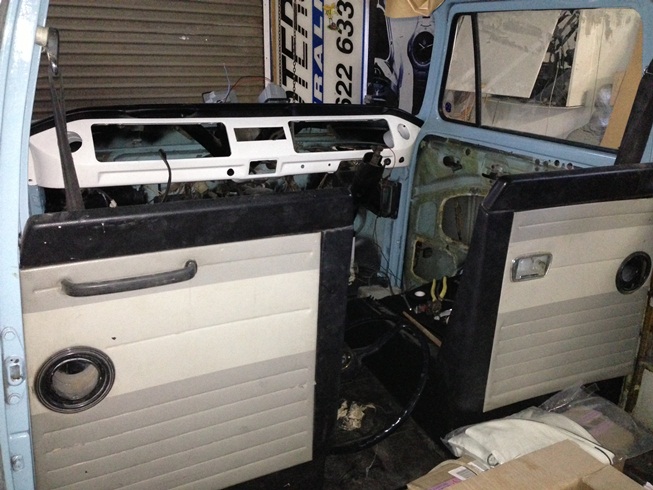 Betty Blue VW Kombi inside
